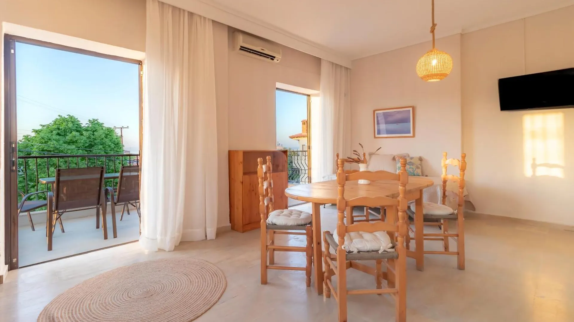 Properstay 101 - Casa Leonardo Chalkidiki Polychrono 0*,  Grécia